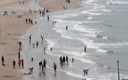 Eindrücke sammeln – neue Ausstattung des Exkursionsarchivs mit Reiseimpressionen und Gruppenphotos