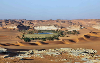Paradies in der Wüste – Seenlandschaften in entlegenen Wüstenregionen der Sahara