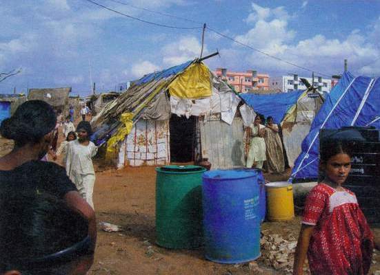 Indien – Risiken und Herausforderungen für ein “Superschwellenland”
