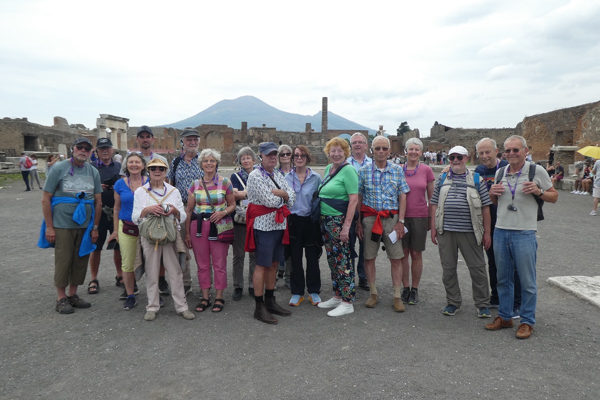 „Neapel sehen und sterben“ – GeoComPass-Exkursion zu Pfingsten 2023